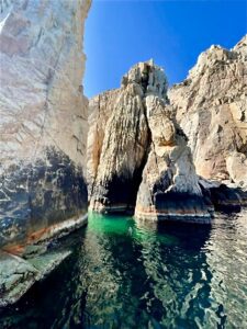 Mar de Cortés   Baja by Sea La Paz Catamaran charters